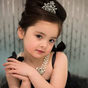 Holly — The Mini Pearl Tiara
