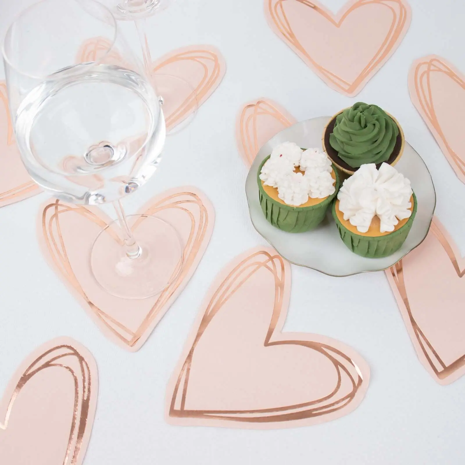 Disposable Paper Cocktail Napkins, 20-Pack Rose Gold Heart Shaped Disposable Tableware & Dinnerware for Birthday, Wedding Parties, Table Protection, Wiping Up Spills