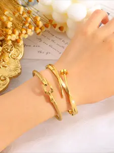 2 pieces vintage fashion stainless steel horseshoe clasp bracelet   a variety of bracelets combination set; vintage fashion versatile jewelry for men and women, couple daily travel wedding, holiday party accessories. Stackable Bracelets