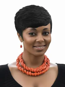 Short Pixie Cut Wigs for Women, Natural Curly Layered Wig, Medium Length Wigs with Bangs, Synthetic Fiber Wig, All Seasons Hair Style