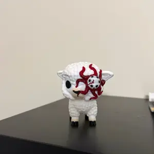 Alien Sheep T. Ocellus Figurine – Predator & Alien Inspired Collectible – Sci-Fi Horror Decor - Imperfection Sale