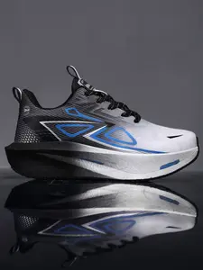 2026 Summer New Arrival Women's Cushioned Running Shoes, Breathable Mesh, Non-slip, Couple Casual Shoes, Soft Sole, Wear-resistant, Versatile Sports Shoes, Suitable for Students, Working Professionals, Daily Wear, Fitness, Jogging, and Multiple Scenarios.