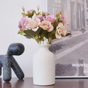 Realistic Maria Hydrangea Single Silk Flower, 4 Color Options, Soft Vintage Home Wedding Decor, Living Room Table Wedding DIY Decoration