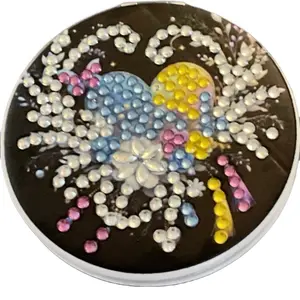 Portable Handmade Round Diamond Art Compact Mirror - Rhinestone Accents, Floral Design, for Easy Carry, Handheld On-the-Go Beauty & Personal Care Makeup Use