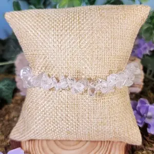 Clear Quartz Crystal Chip Bracelet - Natural Crystal jewelry Accessory hippiejewelry earthy jewelry