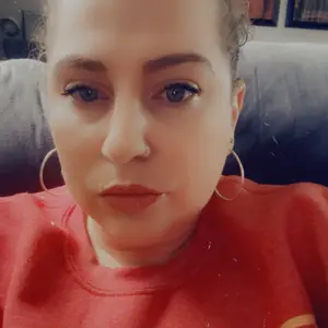 Product Review of Glow Reviver Lip Oil from L**💋