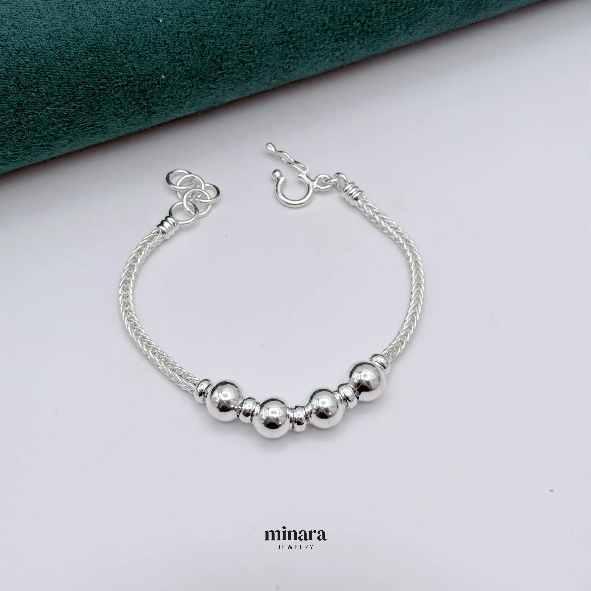 MINARA 950 Silver ESPIGA 4 BOLAS Bracelet