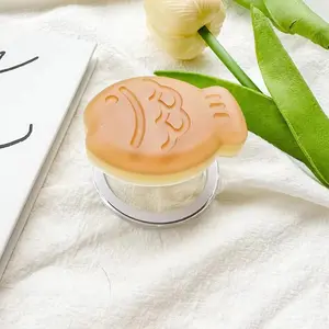 Creative Cute Taiyaki-Shaped Magnetic Phone Holder Wireless Charging Case Stand Foldable Phone Stand Base Cellphone Stand