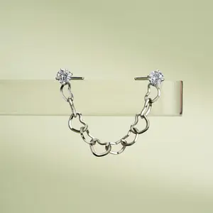 Oufer 20G CZ Top Heart Shape Chain Nose Piercing Stud 316L Stainless Steel with Round Cubic Zirconia Subtle Sparkle Nosepiercings for Everyday Wear Chain Length 32cm 35cm 40cm