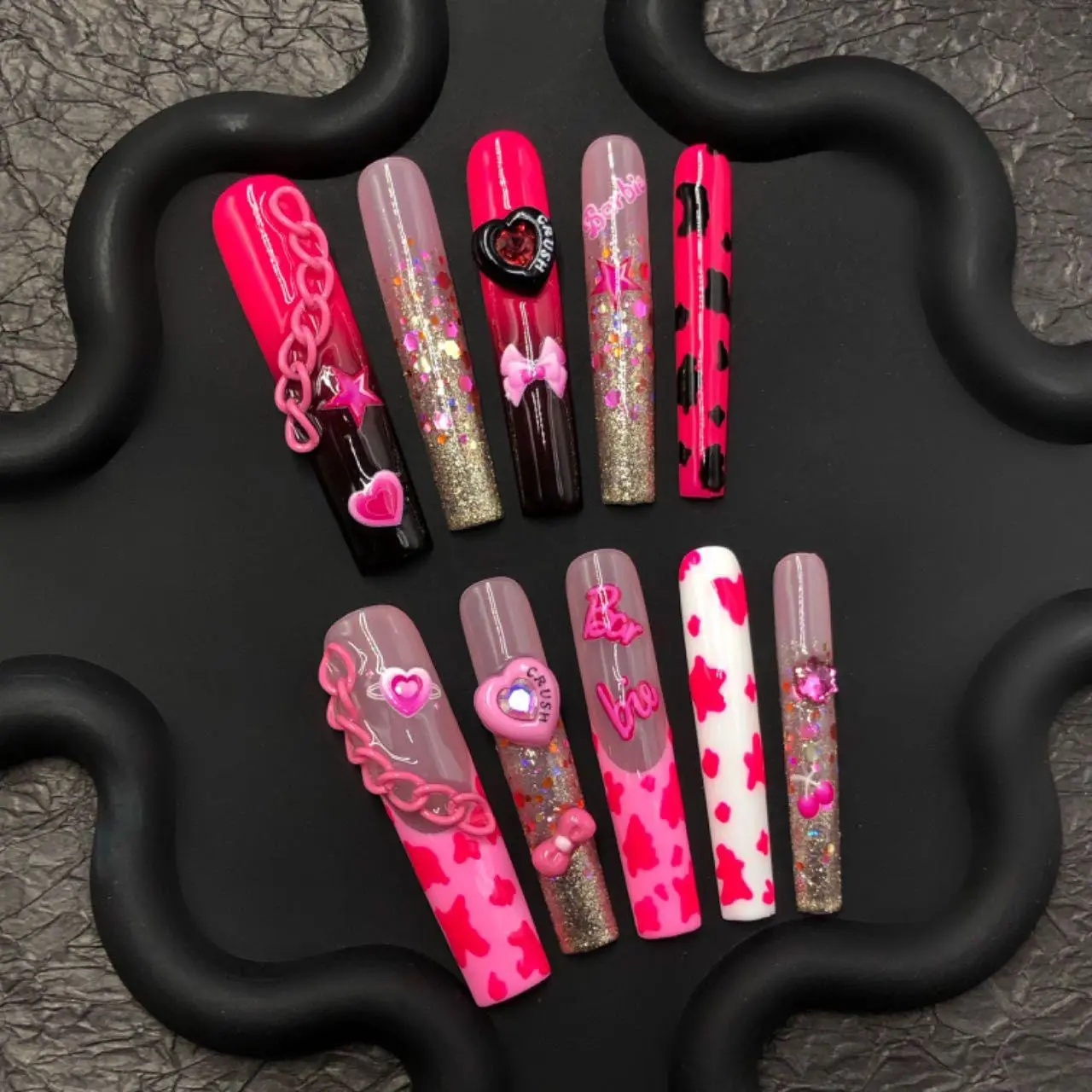One-second extension of fingertips Hand-crafted nails with pure manual polishing European and American style long nails that highlight fair hands