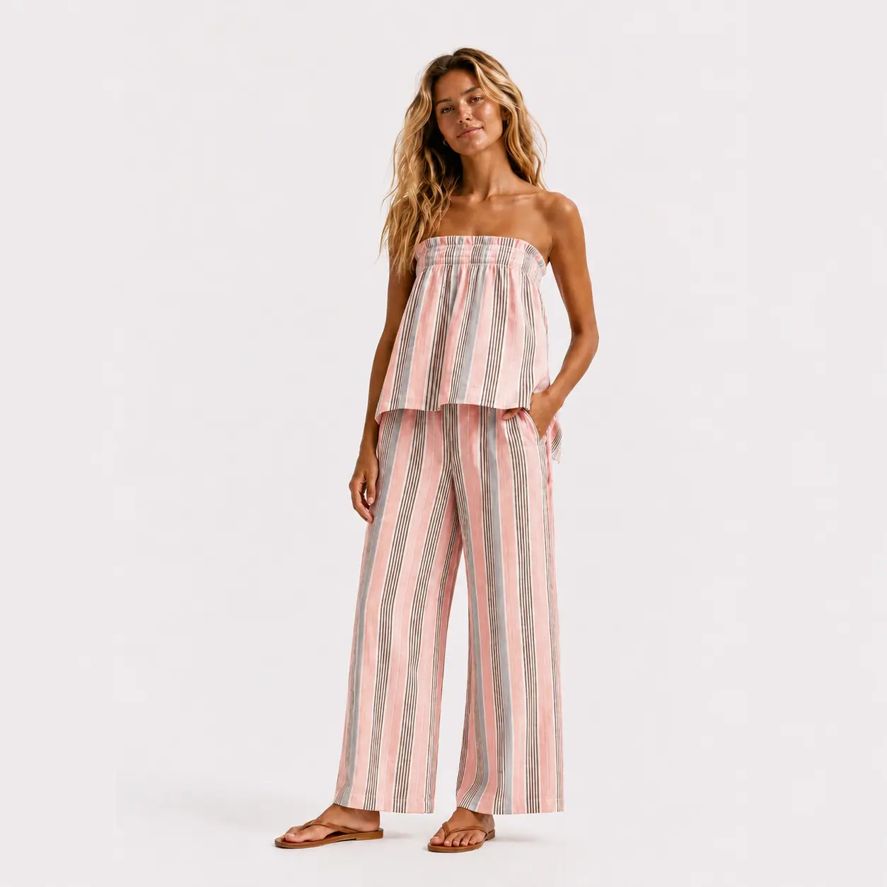 utcoco Women's Striped 2-Piece Summer Outfit, Casual 100% Cotton Set with a Smocked Strapless Top and Wide Leg Beach Pants, Elastic, Stretchy, Comfy, Everyday, Loose, Pockets, Sleeveless, Soft, Trouser, Women 2 Piece Summer Sets, Striped Two Piece Set