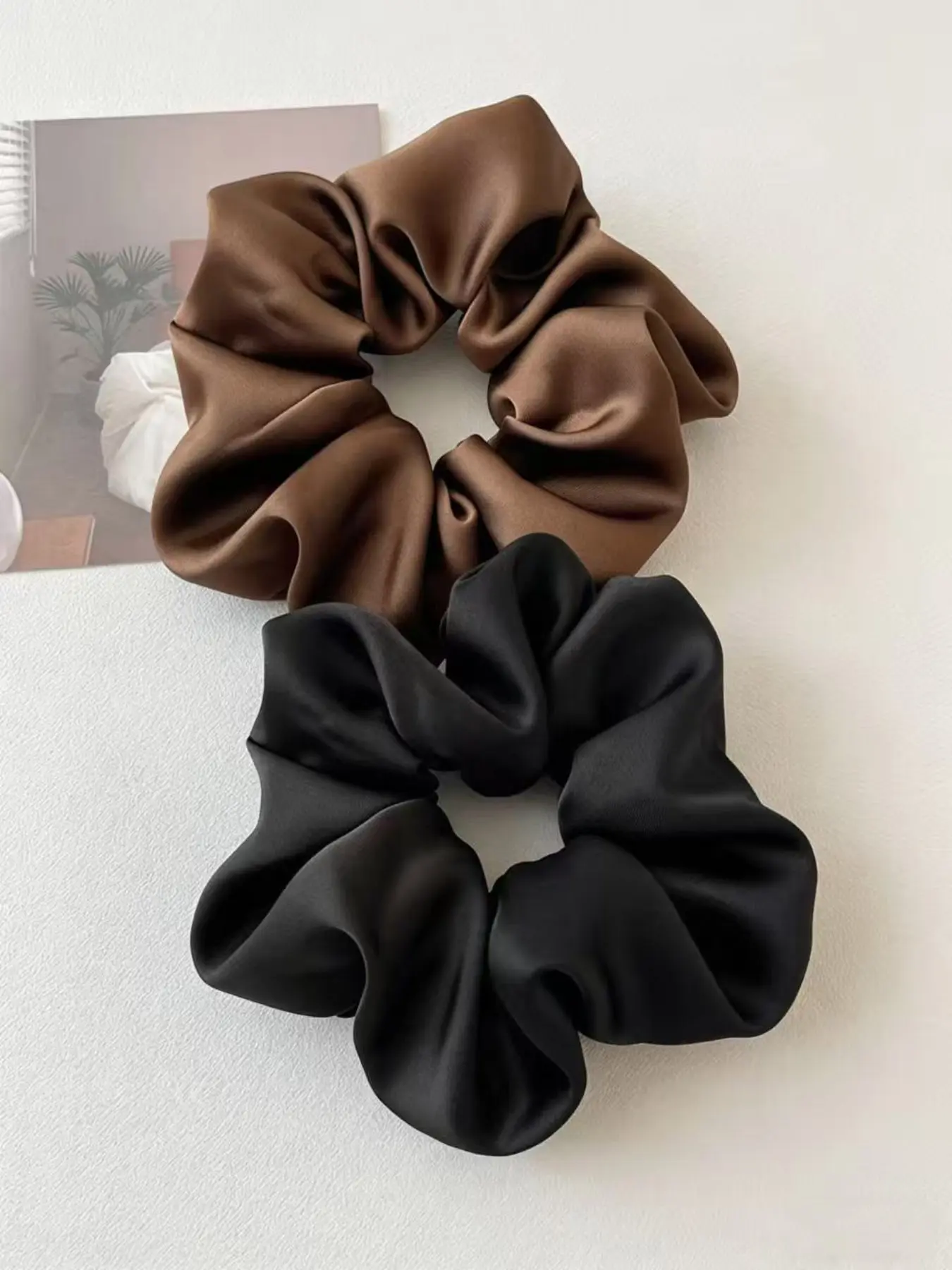 2pcs 13cm Satin Scrunchies Hair Ties for Women -  Satin Scrunchie Jumbo Gaint Cute Scrunchy for Curl Thick Hair Fashionable Versatile High-End Elegant Simple Minimalist Solid Color Hair Tie Black Brown Color Gift Present for Girl Mom