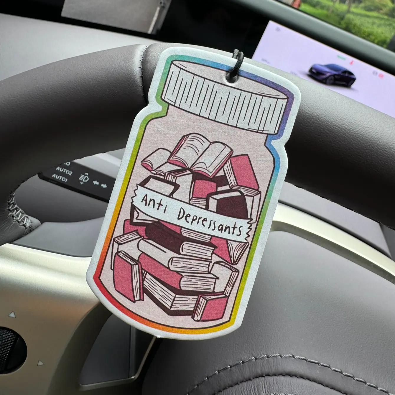 Antidepressants for Book Lovers, Natural Material Scented Car Air Freshener, Car Aromatherapy, Long-Lasting Fragrance, Alcohol-Free, Unisex, Creative Gift