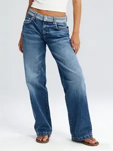 Relaxed Indigo 90s Petite Jeans for Women - Comfortable & Stylish Bottoms - Womenswear