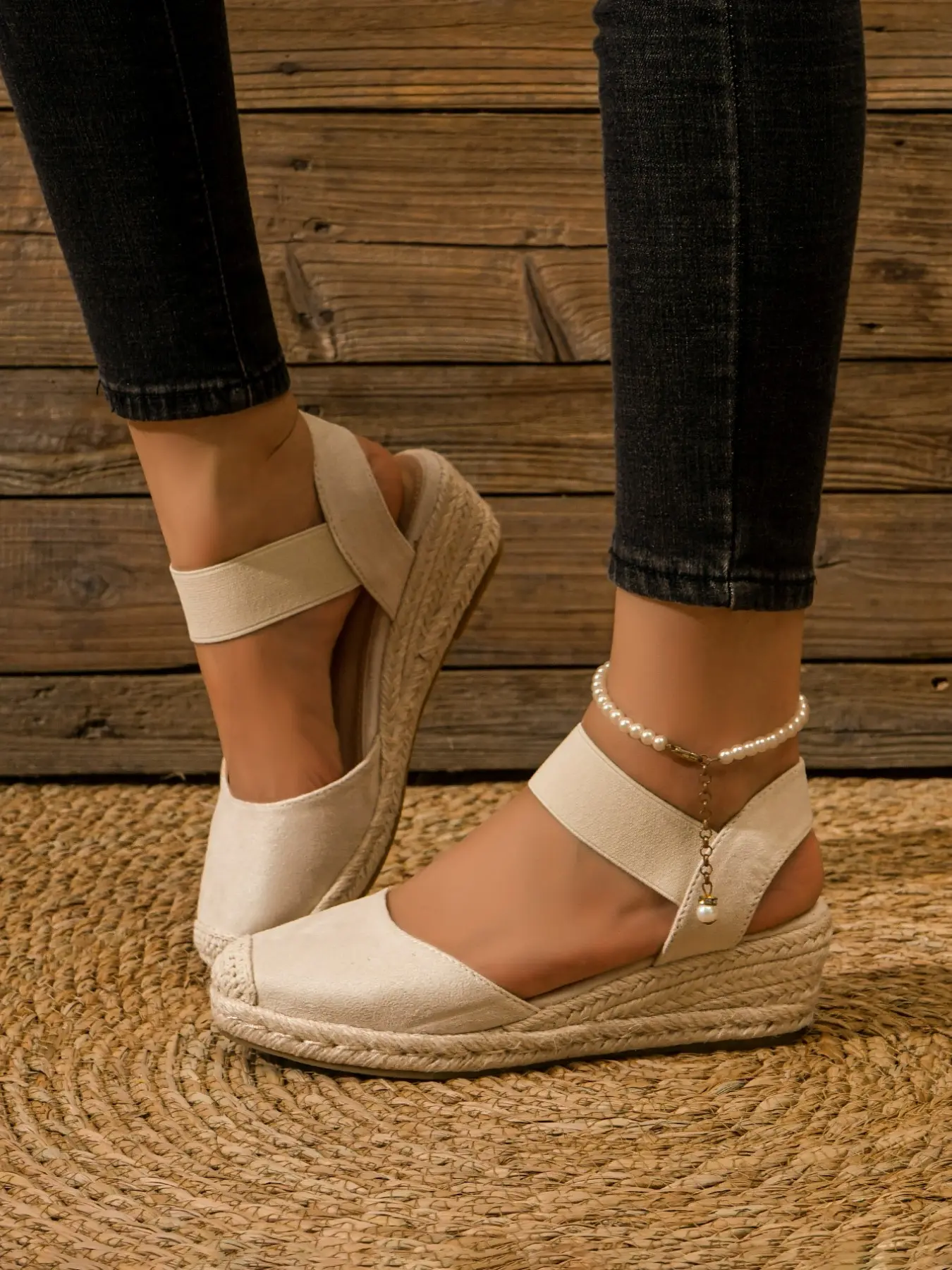 Women's Fashionable Solid Color Wedge Sandals, Casual Versatile Outdoor Beach Vacation Sandals, Cap Toe Ankle Strap Espadrille Wedges, Fashionable Wedge Shoes, Wedge Heels Sandals, Casual Summer Footwear, Footwear for Beach