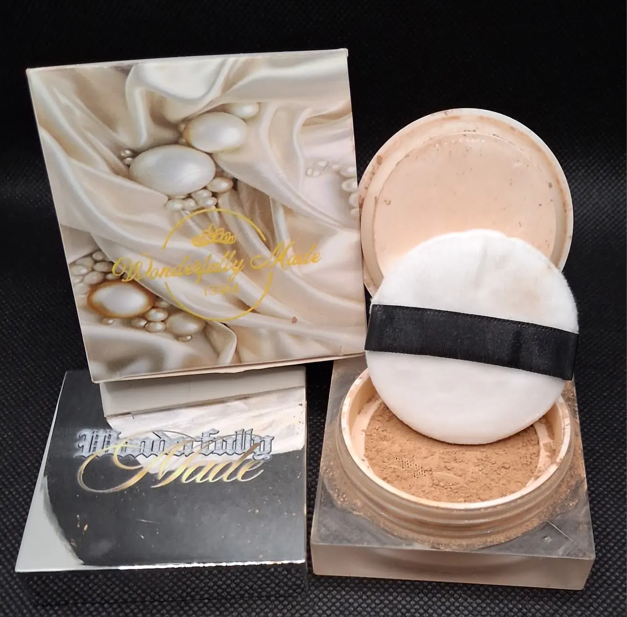 Fine milled setting powder