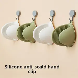 Silicone Thickened Heat-Resistant Gloves for Kitchen Household Use, High Temperature Resistant for Baking, Oven, Microwave, Anti-Scald Hand Clips, Pot Handles