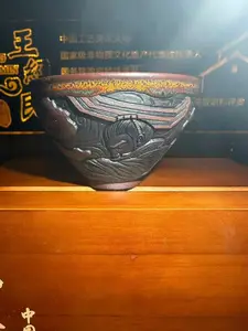 Hand-Carved Heroic Figure Jian Zhan Tea Cup | Chinese Traditional Ceramic Art