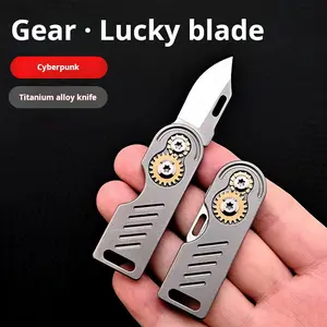 Titanium alloy gear, razor-sharp, high-hardness D2 steel, miniature folding knife, keychain, portable, convenient, unpacking, delivery knife