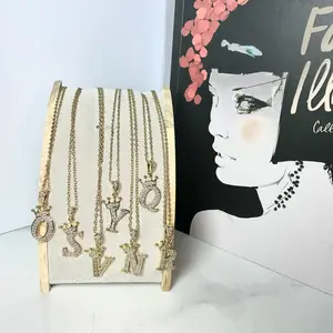 2023 Punk Style 26 Letter Pendant Necklace for Men & Women, 1 Piece New Trendy Street Trend Pendant Necklace, Fashionable Grunge Jewelry for Women & Men As Gift with Box alphabet necklace