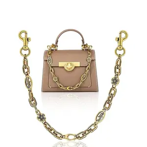 Bag Chain Pendant Keychain Charm Wallet Chain Pendant, Stylish Accessory for Everyday Use, Perfect Gift Idea for Friends & Family, Bag Charms