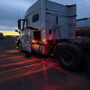 2PCS Watermelon LED Strobe+Constant Marker Lights Dual Function Watermelon-Shaped Side Marker Clearance Tail Top Cap Roof Lights for Trailer Truck Semi-Trailer Heavy-Duty Truck Bus Van