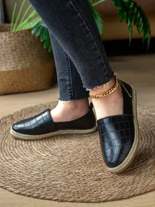 Slip-On Espadrilles, Women's Croc-Embossed Black Casual Footwear Shoe, Casual Wear Shoes