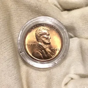 1945 Lincoln Wheat Penny in Red Brilliant Uncirculated Condition. WW II Money