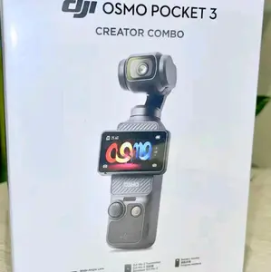DJI Osmo Pocket 3 Creator Combo Handheld Camera Wide-Angle Lens Black
