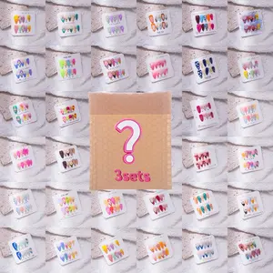 Handmade nail polish set Nail Art includes three random almond-shaped nails (only almonds) without glue. Three sizes are available for selection.