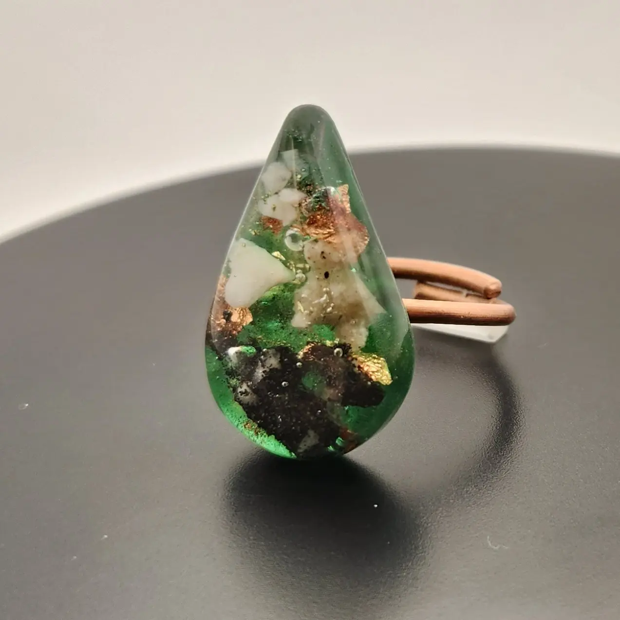 Piezoelectric Copper Ring Energy Protection Jewelry Handmade Piezoelectric Ring for Adults Energy Balance Healing Metaphysical Grounding Unique Statement Piece