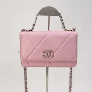 Pre-owned CHANEL lambskin Crossbody Bags Pink Wallet On Chain