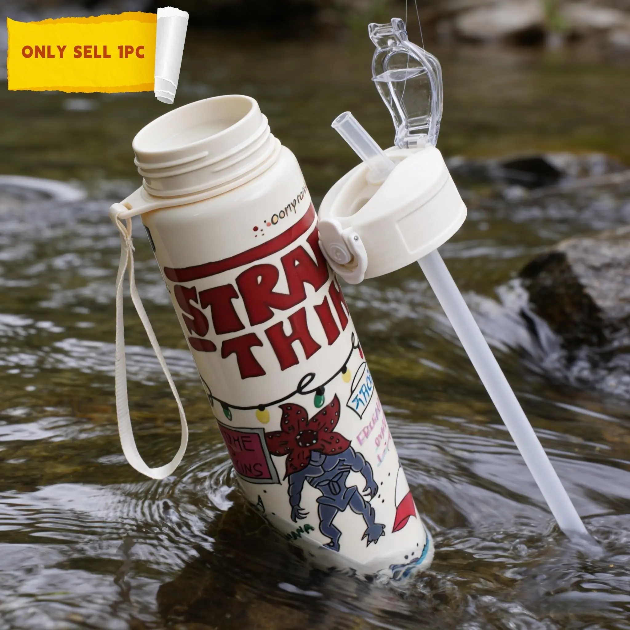 700ML Reusable Hard Plastic Water Bottle, Retro Horror Graffiti Print Cup with Lid & Straw, Eco Friendly, Portable, Ideal for School & Travel