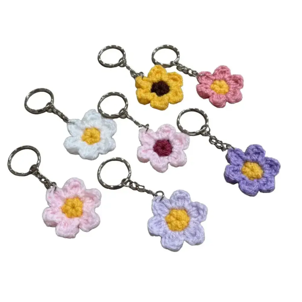 Handmade Crochet Flower Keychain - Daisy & Sunflower Fashion Accessory, Pink-Purple Floral Bag Charm, Cute Aesthetic Gift for Girls