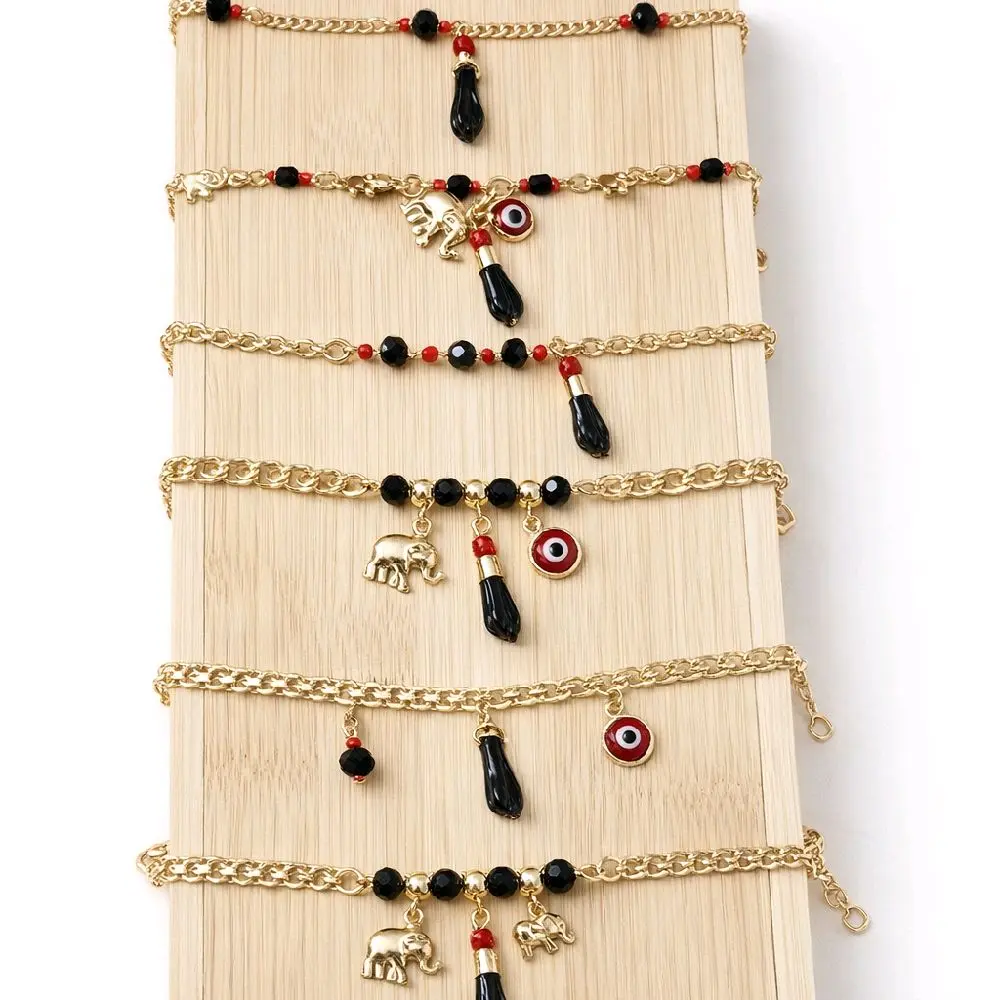 Variedad de brazaletes de la protección. Laminado 14k