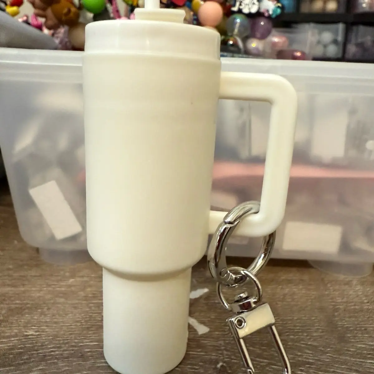 Keychain Tumbler - Chapstipstick Holder, Compact Design, Ideal for Everyday Use