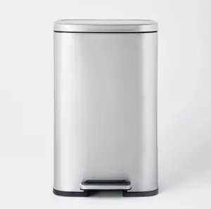 Multi scenario use of 45L rectangular stepped garbage bin