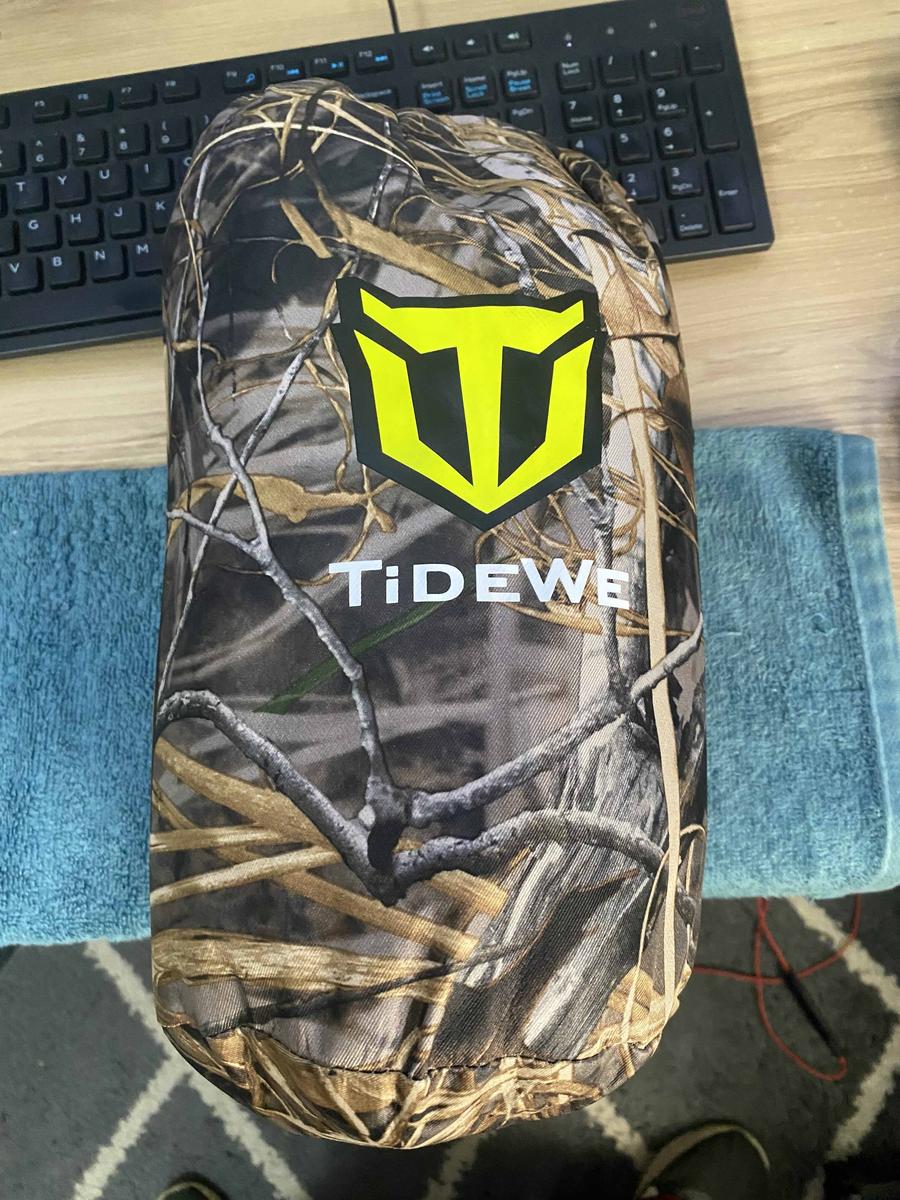 Item: Next Camo Evos, M