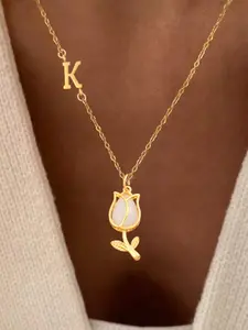Women's Stainless Steel Chain Necklace, Classic Fashion Initial Tulip Pendant Design, Casual Style Jewelry for All Seasons