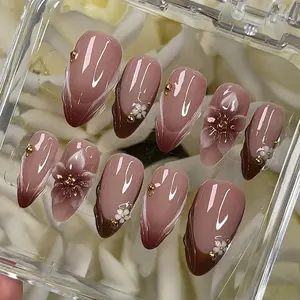 yonne Cocoa Blossom Press-On Nails, Warm Nude Base, Chocolate Brown Gradient Edges, Mini Floral Details, Gold Accents, Glossy Almond Handmade Autumn Cozy Nail Set