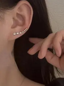 Women's Round Zirconia Stud Earrings, Cute Daily Wear Jewelry Accessories, Fashionable Small Design Ear Piercings