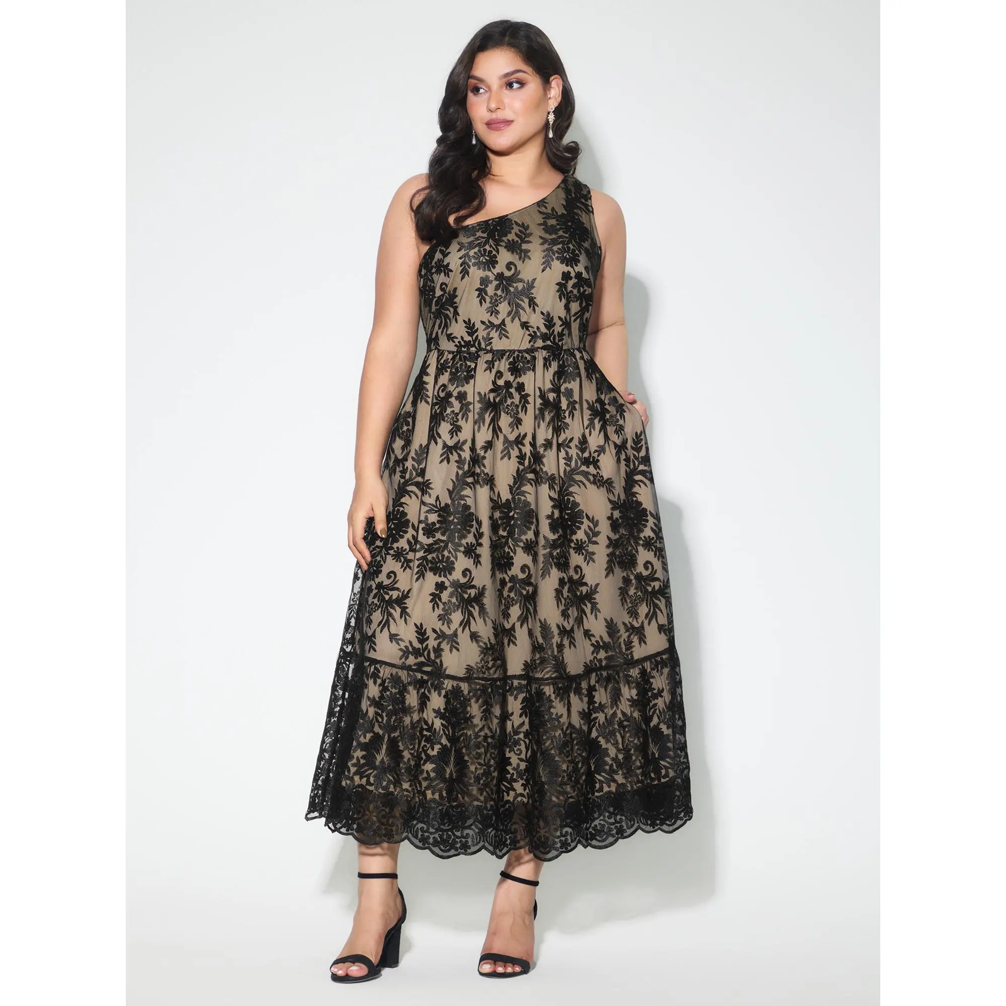 BLOOMCHIC Plus Size Floral One-Shoulder Waist-Defining Maxi Dress M-6X,Summerfinds