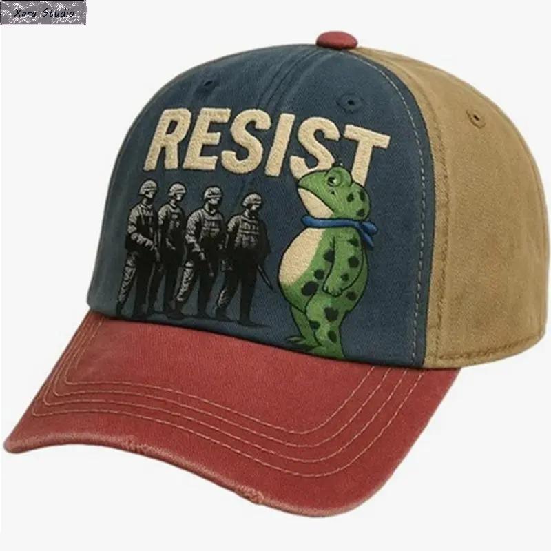 Vintage Frog Print Washed Dad Hat for Men & Women - Soft Cotton Distressed Baseball Cap, Cute Streetwear Low Profile Casual Hat for Everyday Outfit, Nature Lover Gift, Trendy Aesthetic Accessories