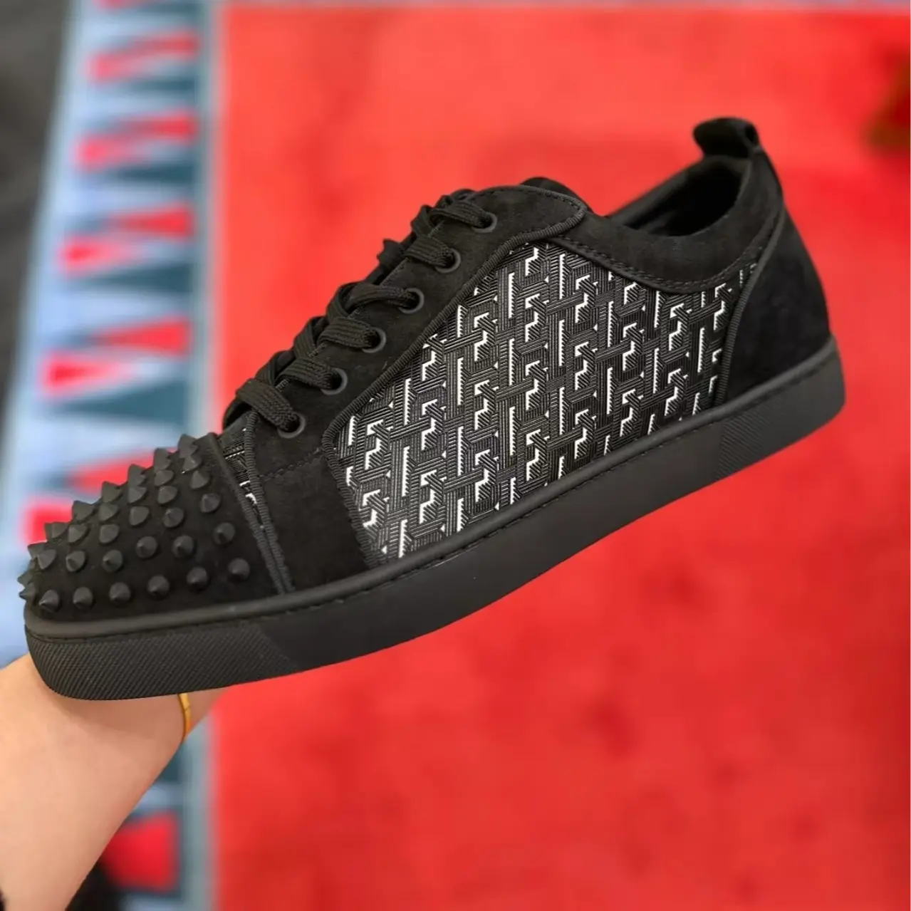 Men's shoes new net red burst casual riveted fashion shoes all match low-top casual shoes