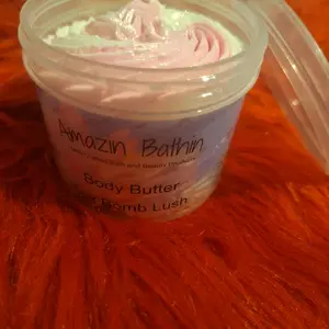sex bomb lush amazing bathin