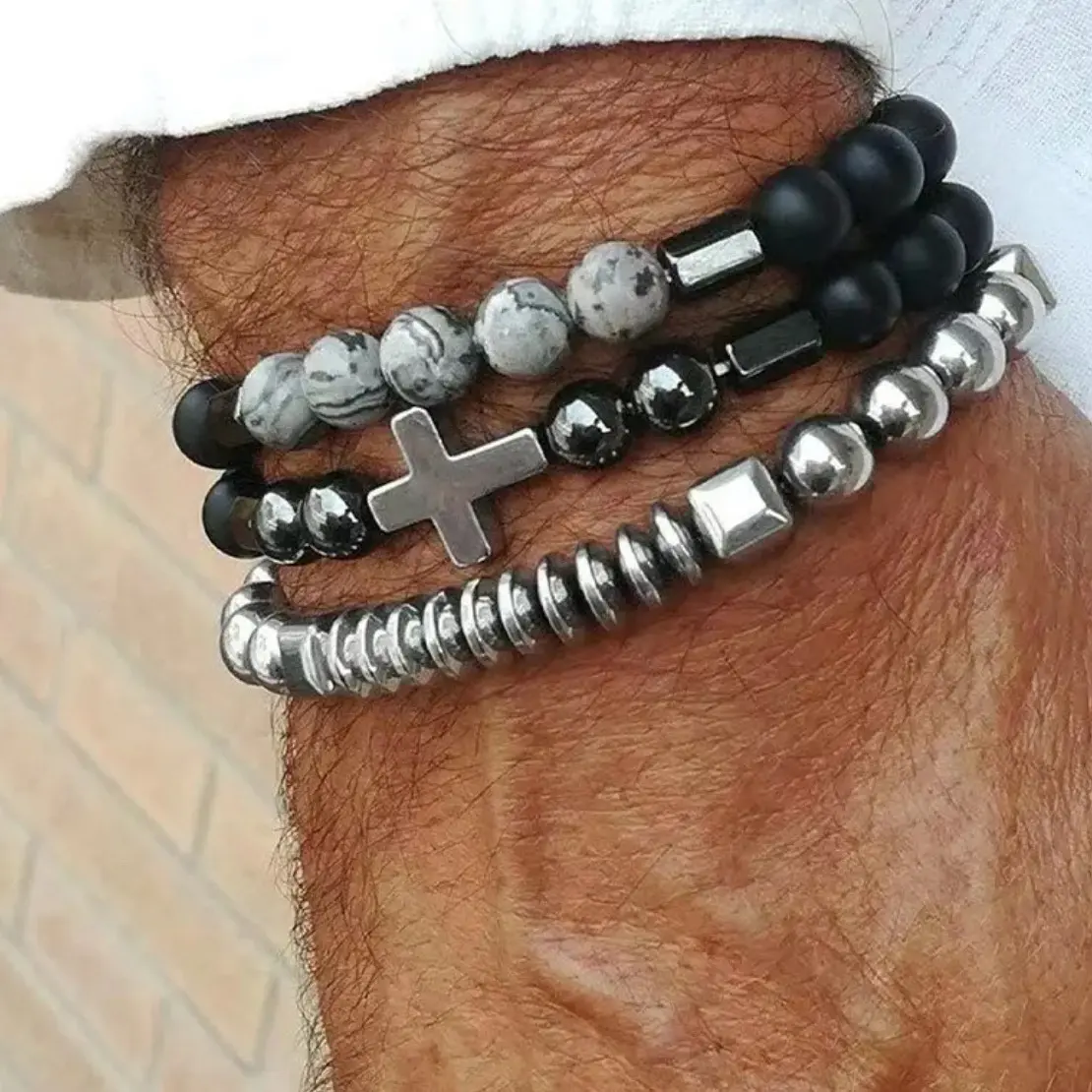 3Pcs Hematite Cross Bracelets Cross Hexagonal Column Men's Bungee Cord Bracelet Set Retro Personality Fashion Black&White Multilayer