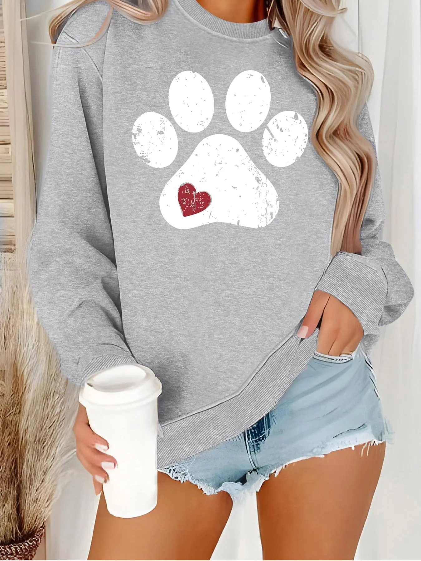 Women's Paw & Heart Print Geometric Round Neck Sweatshirt, Casual Long Sleeve Crew Neck Pullover for Fall & Winter, Graphic Print Pullover, Women's Clothes for Daily Wear, Artwork Sweatshirt, Hoodie, Tops, Womenswear