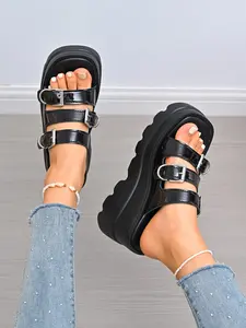 New Thick Sole One-Inch Heel Women's Punk Style Chain Height Increasing Sandals, Outdoor Wear Platform Slippers, Fashionable Summer Shoes