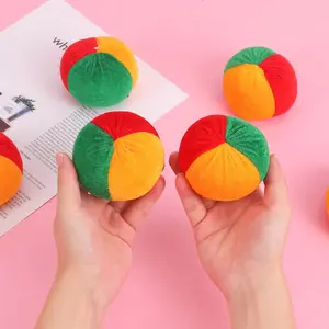 Throwing game pumpkin juggling ball, suitable for indoor and outdoor play, party gifts and coordination training