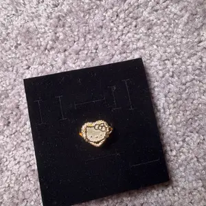 Bling Kitty face Gold Ring